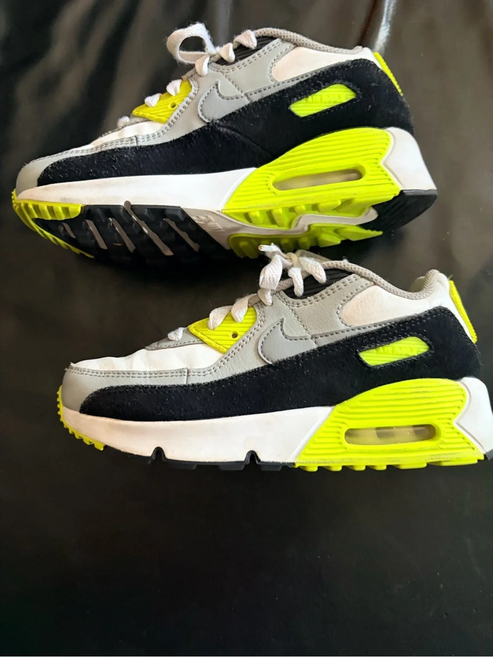 Nike Kids White and Neon Yellow/Gray Lace-Up Sneakers Sz 10Y